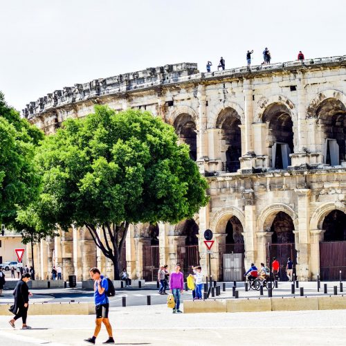 Location TPE Nîmes et dans le Gard